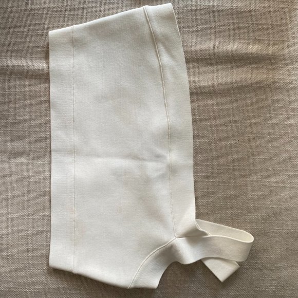 BCBG White One Shoulder Crop - Picture 2 of 3